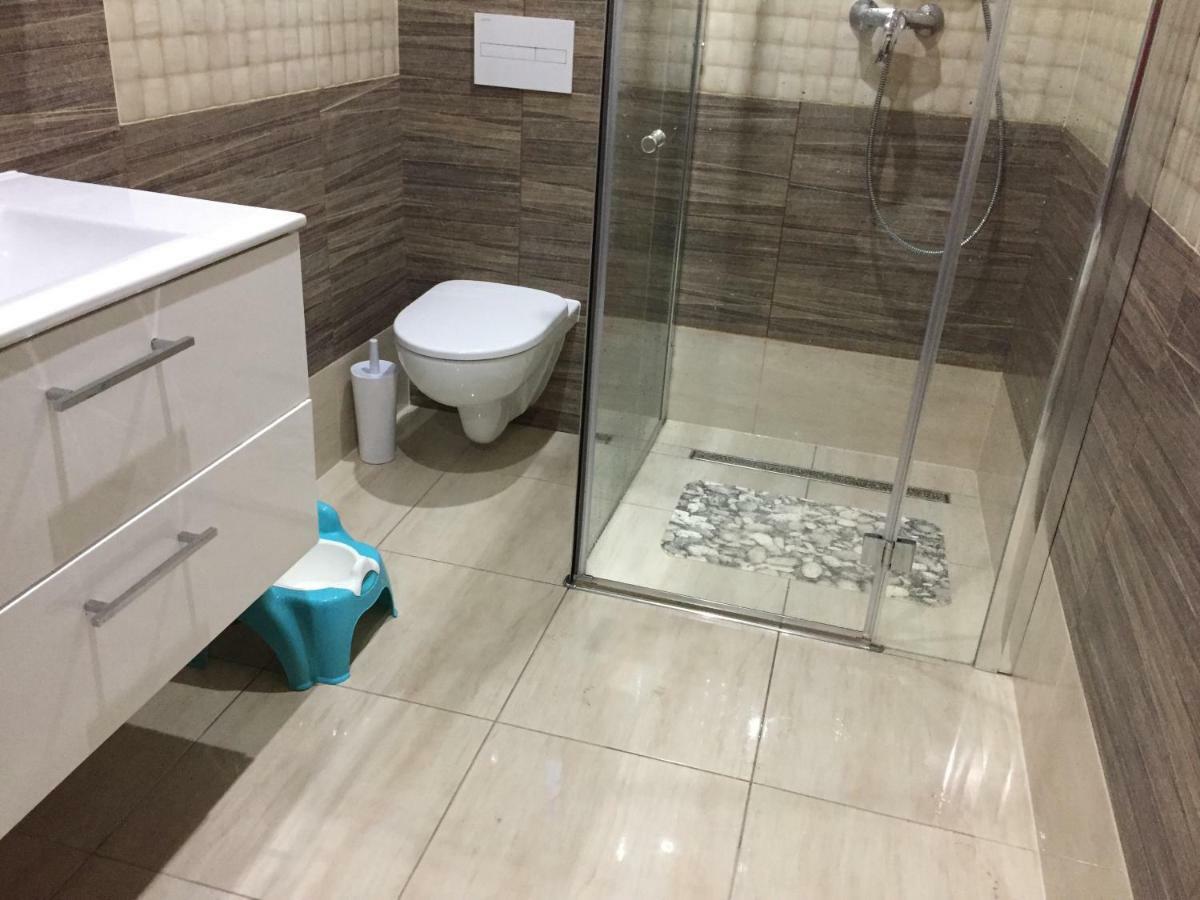 Family Apartments Mýto pod Ďumbierom Екстериор снимка